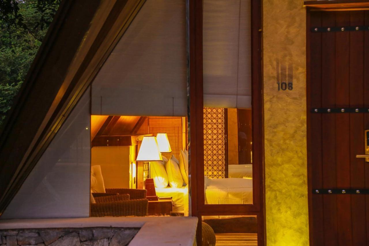 Superior Deluxe Double or Twin Room